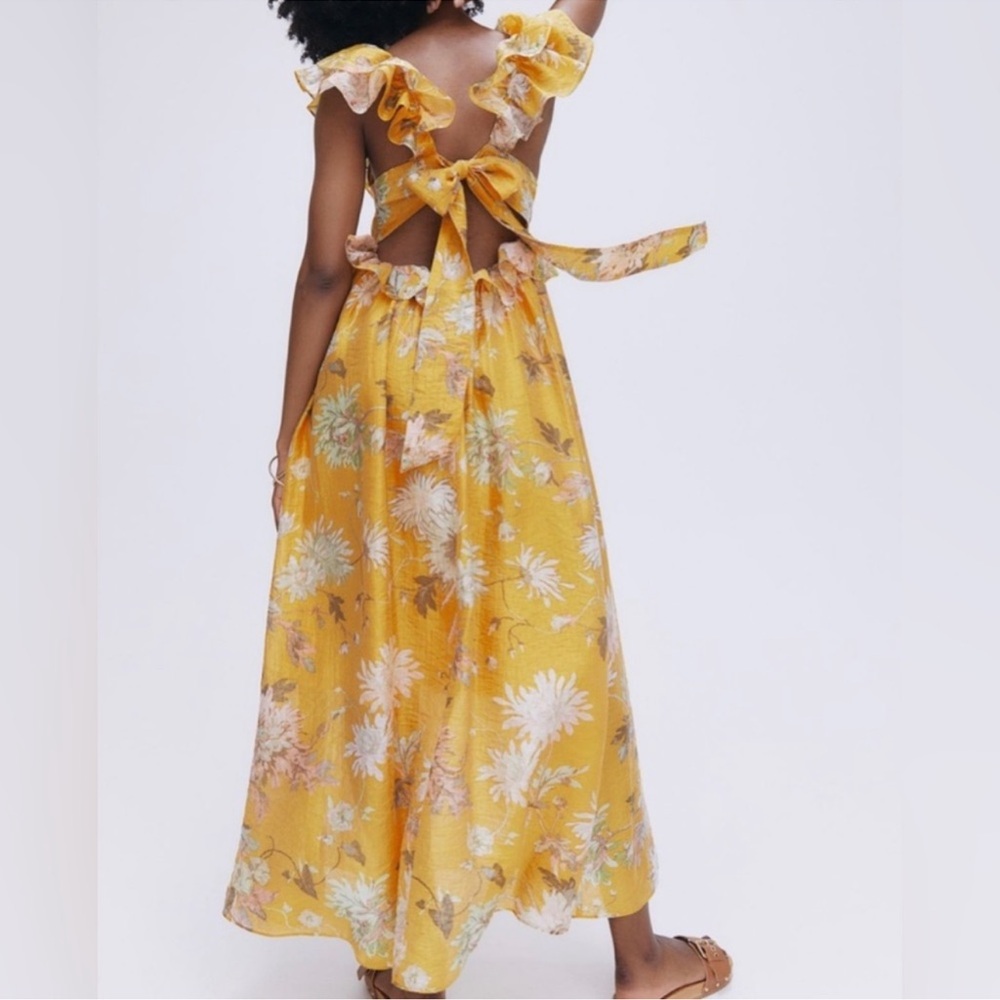 H&M Lyocell-blend Floral Ruffled Maxi Dress